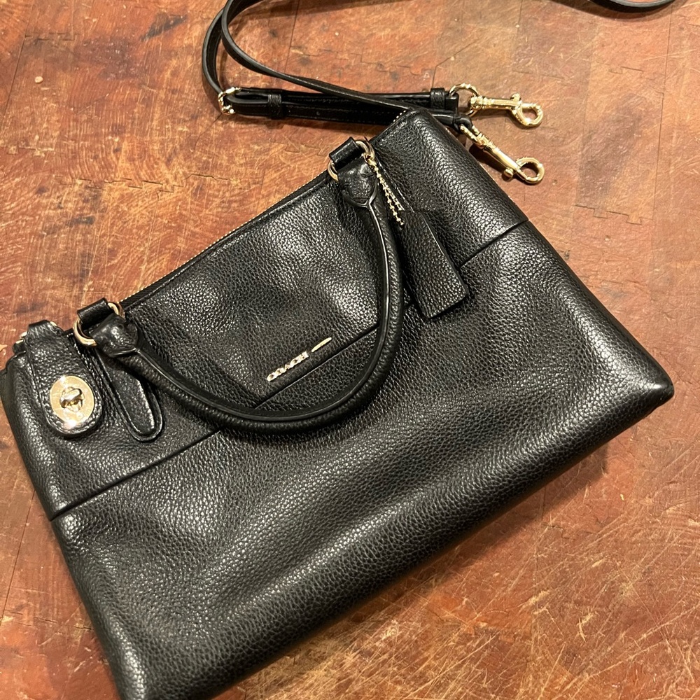 Coach Turnlock Borough Bag Small Black